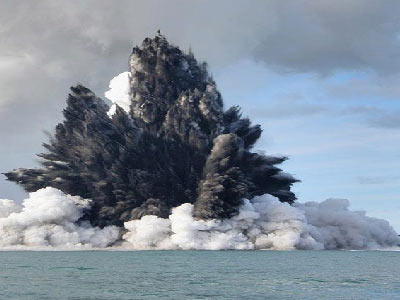 undersea volcano erupted off the coast of Tonga
