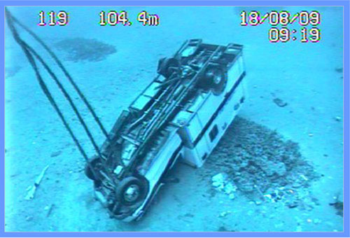 Princess Ashika underwater